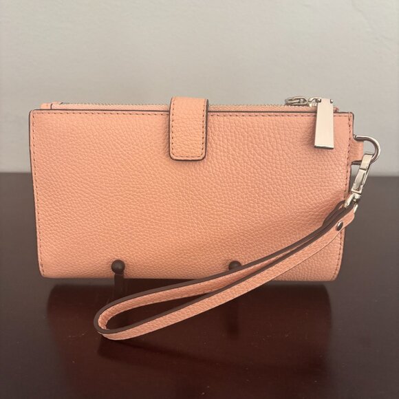 Michael Kors Adele Blush Pink Leather Smartphone Wristlet Wallet - Picture 3 of 8